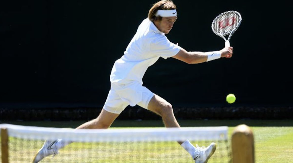 La ATP y la WTA plantan cara a Wimbledon y dejan sin puntos sus competiciones.